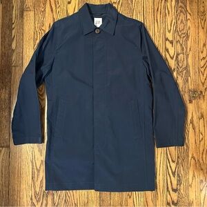 Gap Men’s Navy Mac Coat